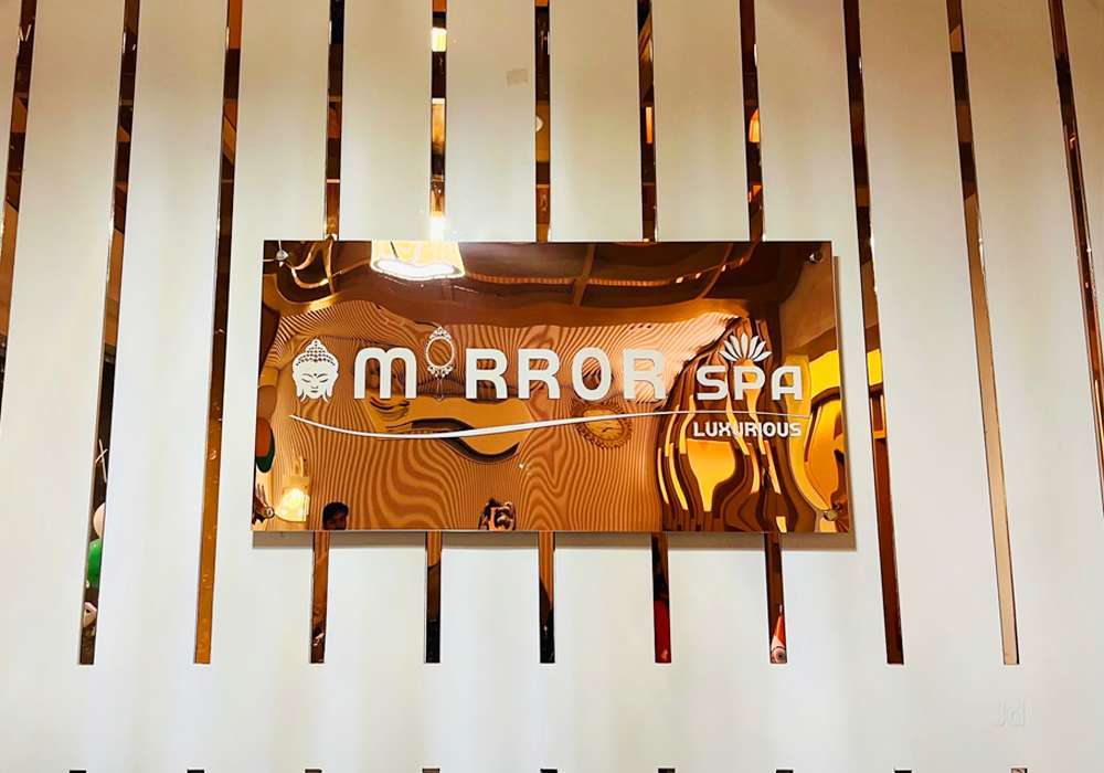 Best luxury spa in pitampura, delhi - Mirror Spa Pitampura