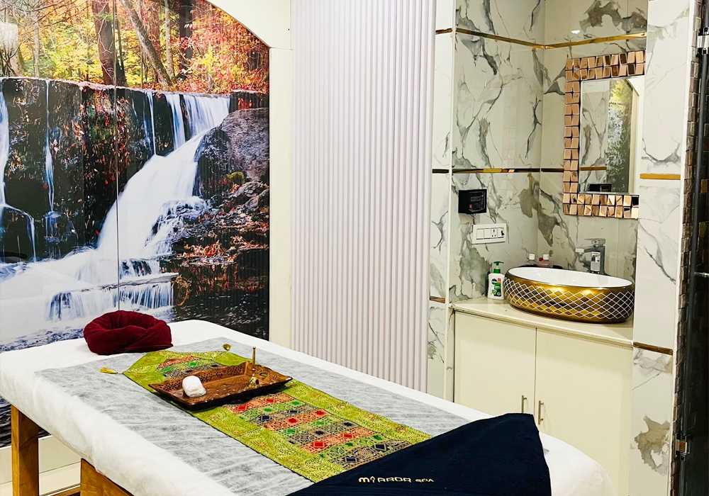 Best luxury spa in pitampura, delhi - Mirror Spa Pitampura