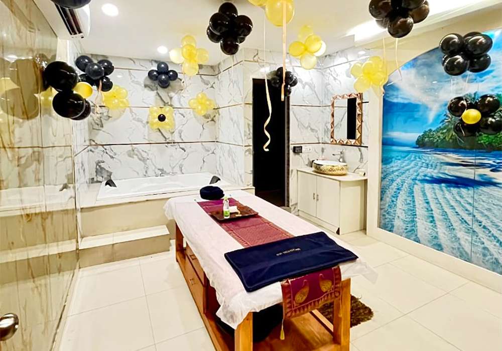 Best luxury spa in pitampura, delhi - Mirror Spa Pitampura
