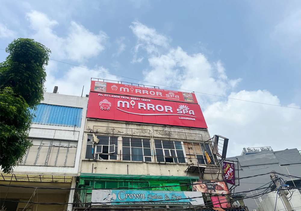 Best luxury spa in pitampura, delhi - Mirror Spa Pitampura