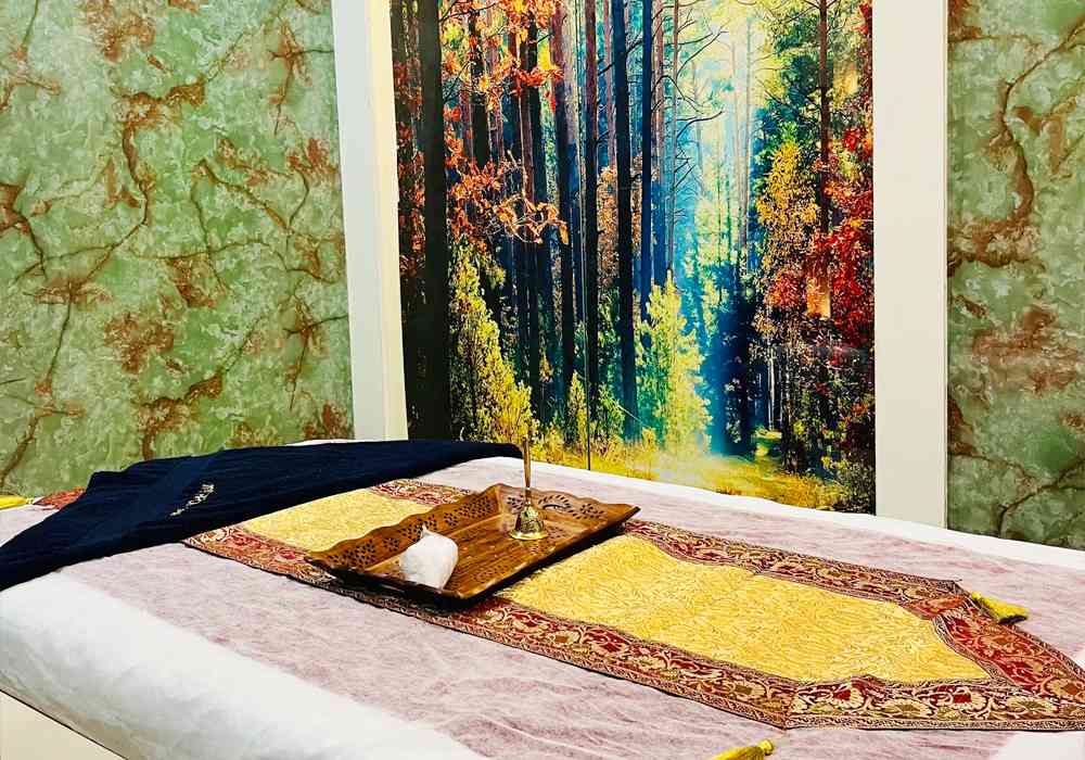 Best luxury spa in pitampura, delhi - Mirror Spa Pitampura