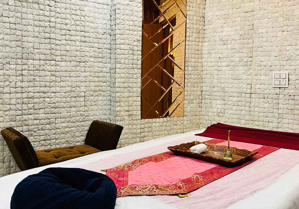 Best luxury spa in pitampura, delhi - Mirror Spa Pitampura